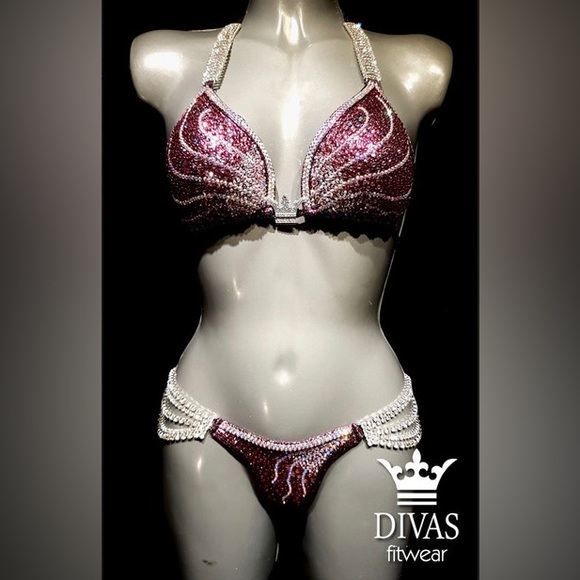 Divas Fitwear Pink Fitness Competition Bikini Suit - Runway, Pageant - Picture 3 of 9